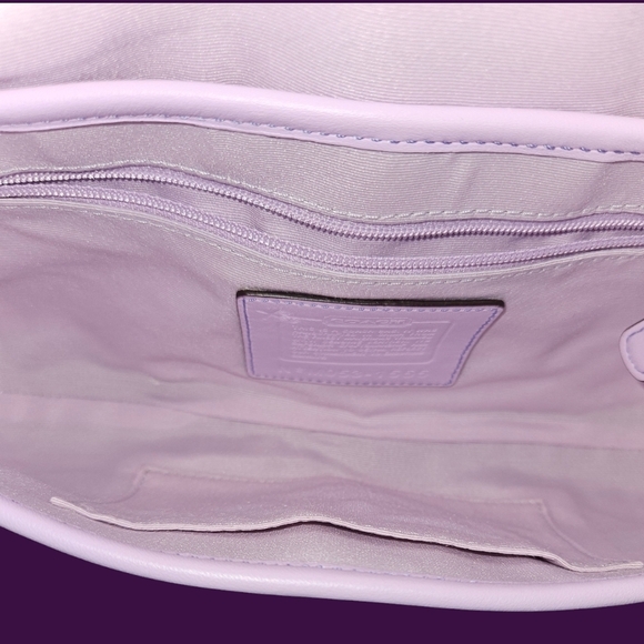 #56 - Coach Limited Edition Rare Lilac Soho Baguette With Dust Bag - Picture 10 of 16